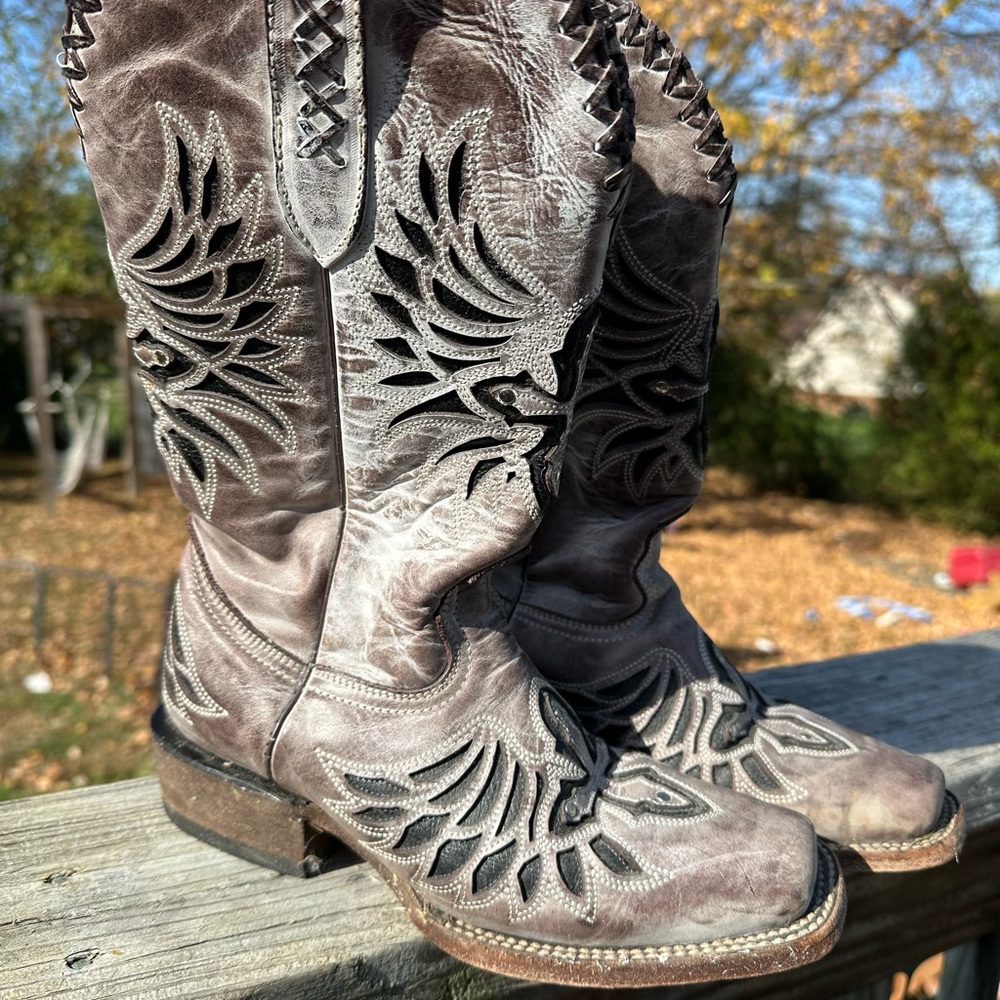 J.B Dillon size 6.5 boots
